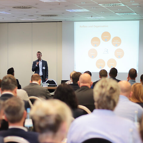 VISUS Anwendertag 2018 - Andreas Kaysler, Bereichsleiter Services VISUS Anwendertag 2018 - Andreas Kaysler, Bereichsleiter Services