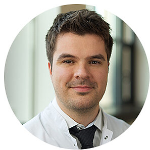 Dr. Thomas Beyer