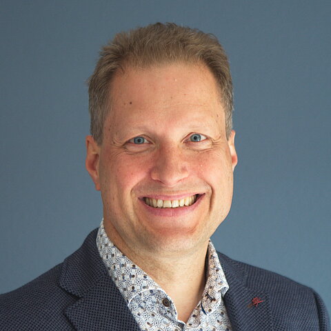 Timo Van Spring VISUS Health IT - Medical information management