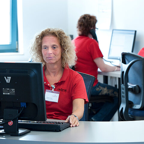 radprax MVZ GmbH – Claudia Loeken radprax MVZ GmbH – Claudia Loeken